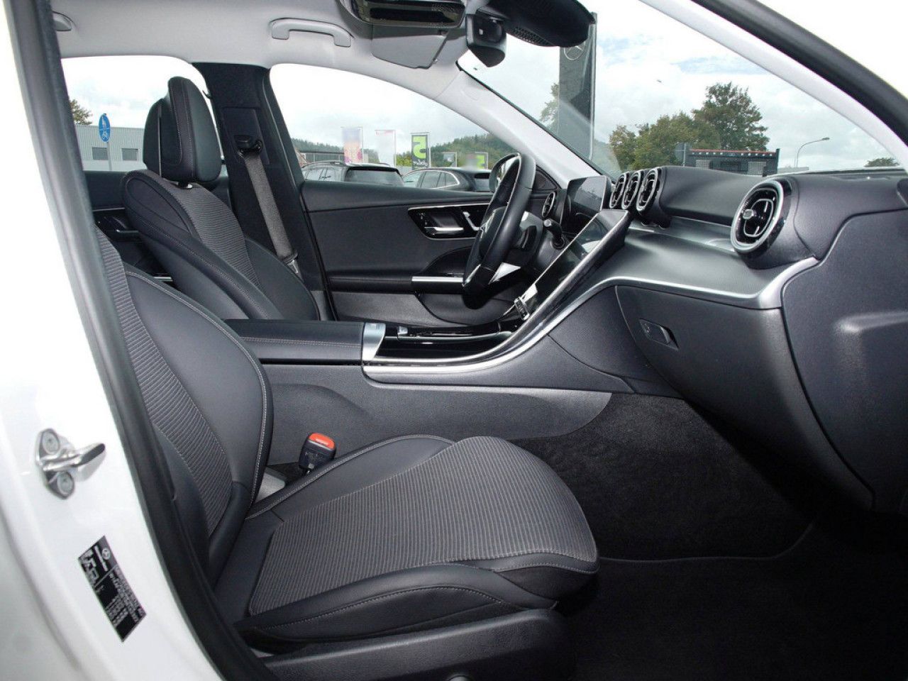 Mercedes-Benz C-Klasse – Bild 2