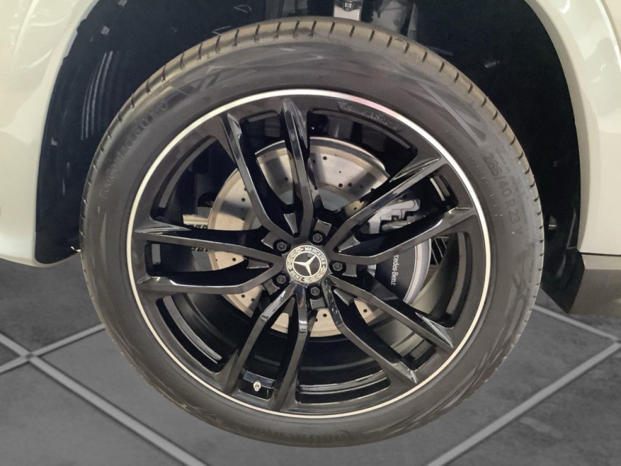 Mercedes-Benz GLS – Bild 6