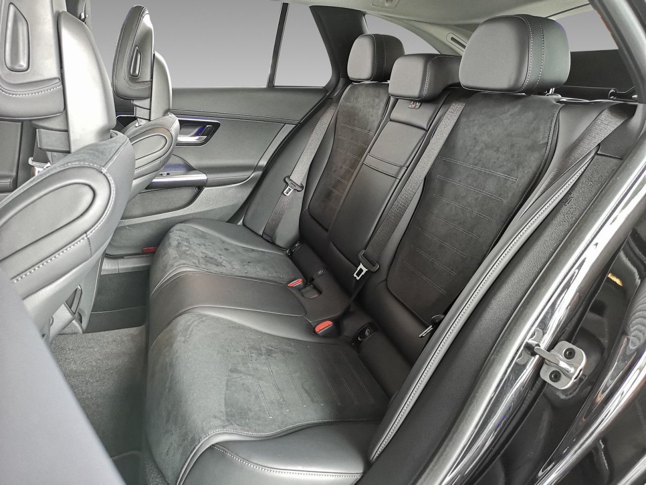 Mercedes-Benz C-Klasse – Bild 12