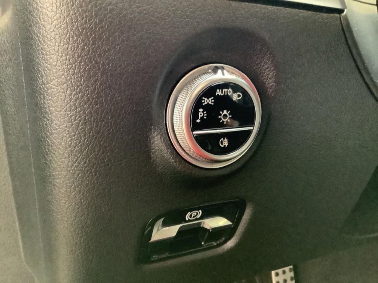 Fahrzeugbild 15 / 19