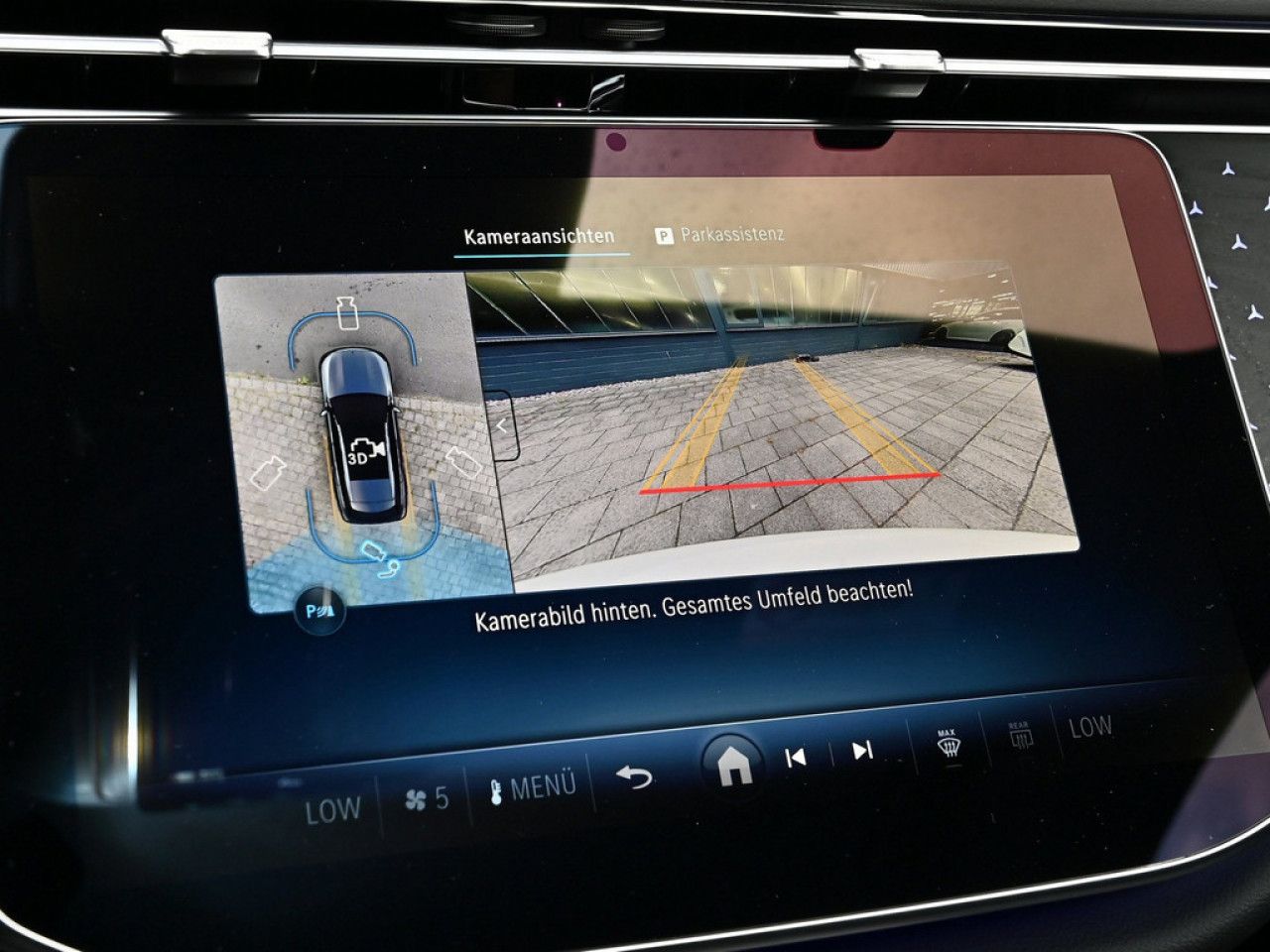 Mercedes-Benz E-Klasse – Bild 14