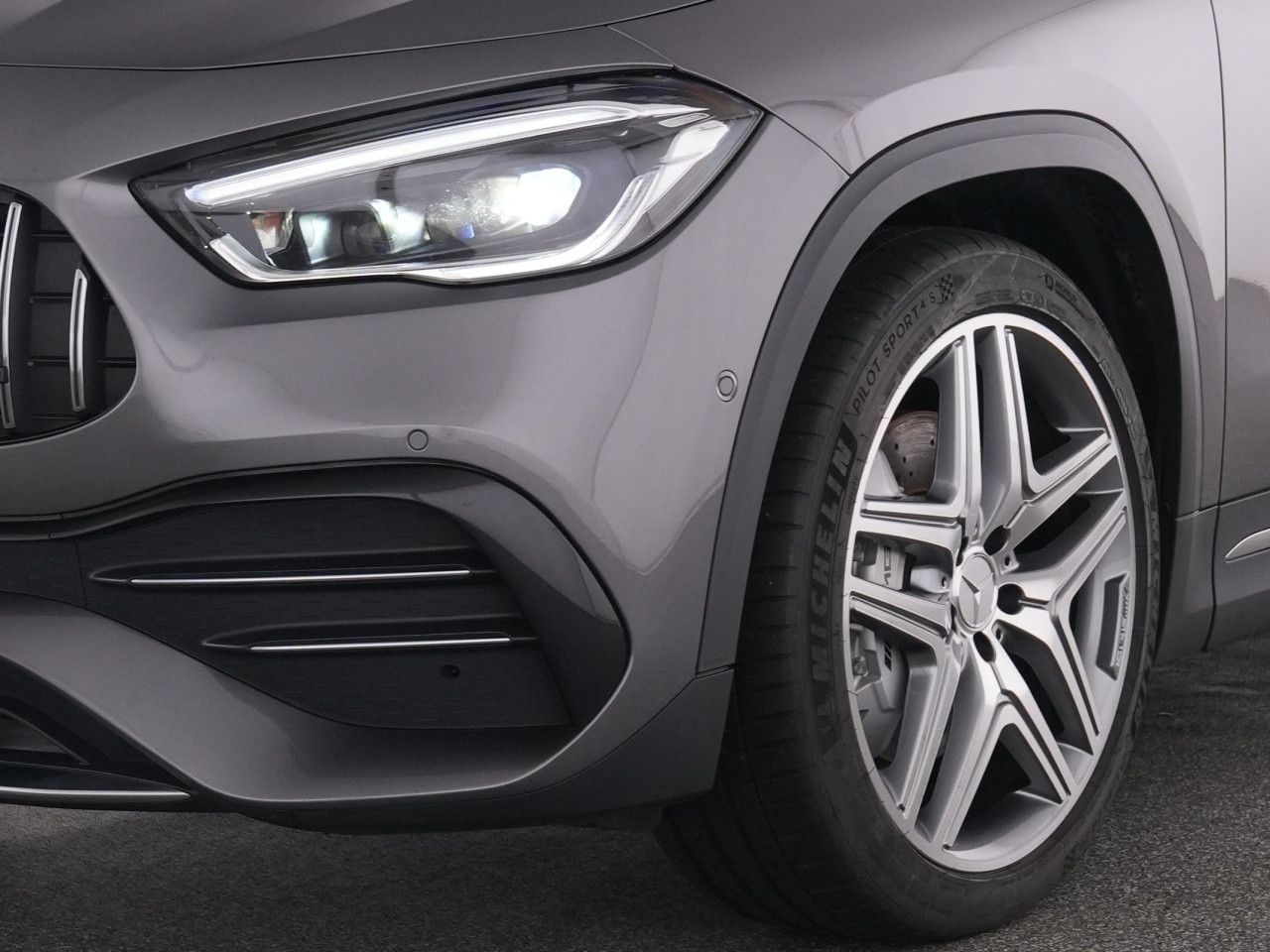 Mercedes-Benz GLA – Bild 8