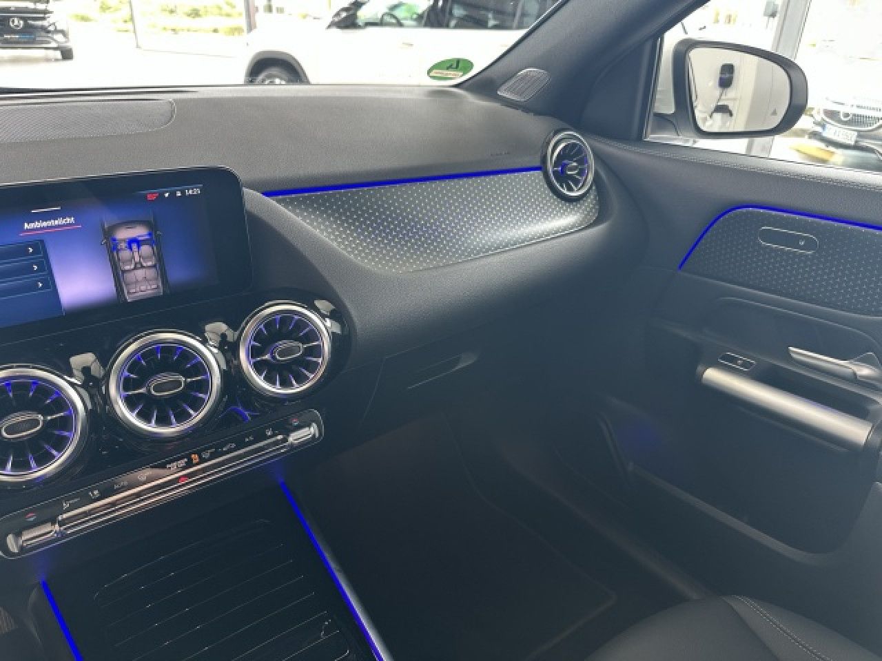 Mercedes-Benz EQA – Bild 15