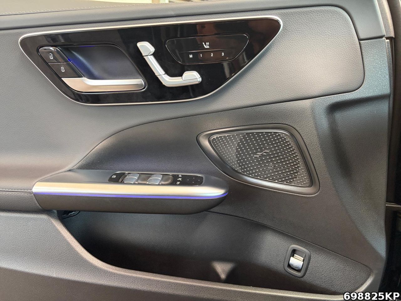 Fahrzeugbild 14 / 14