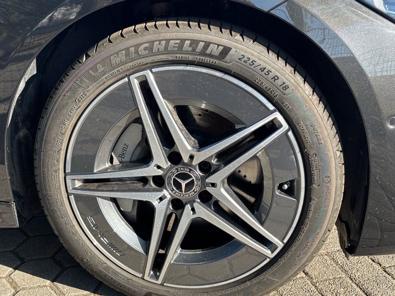 Mercedes-Benz C-Klasse – Bild 15