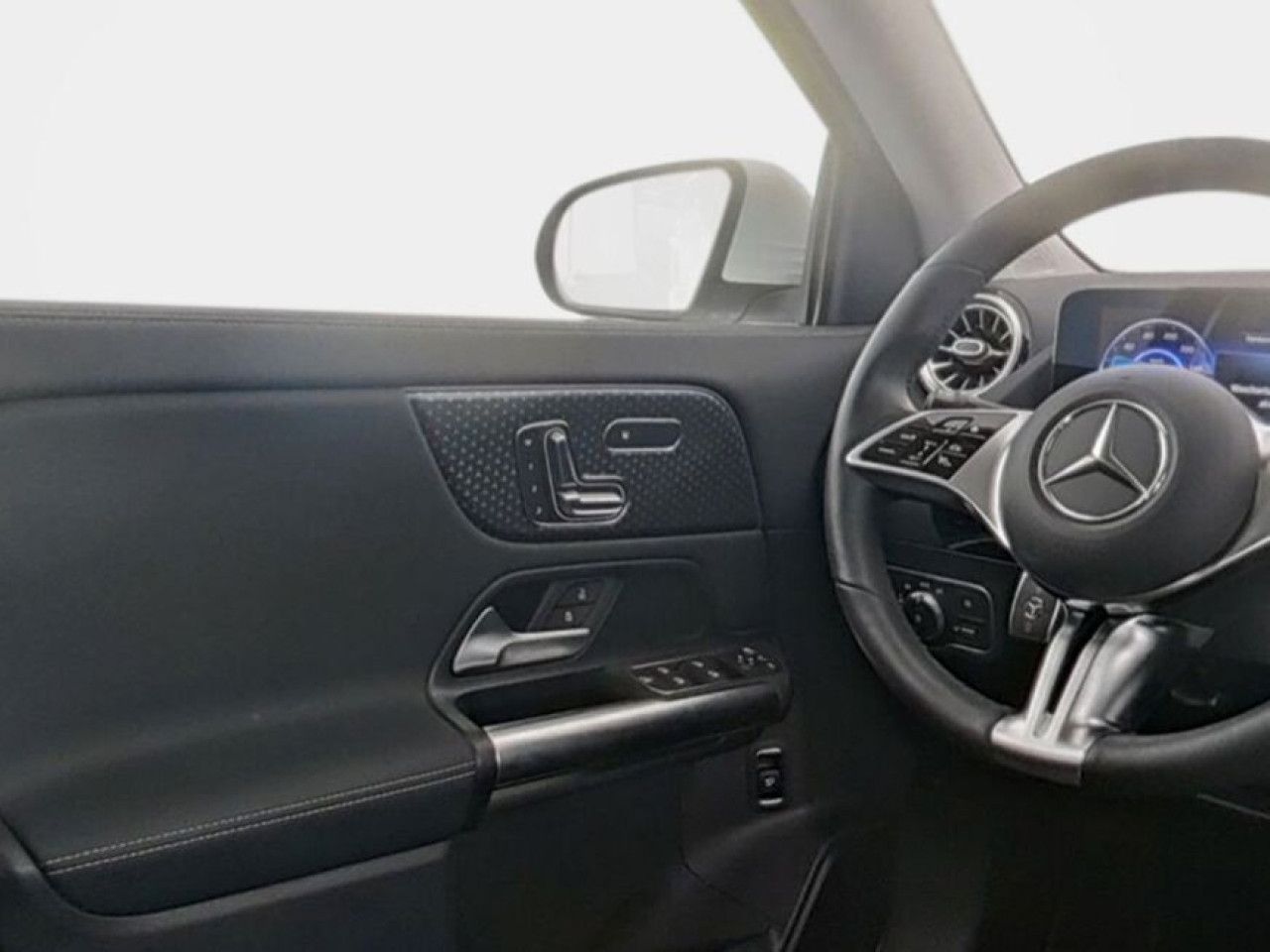Mercedes-Benz EQA – Bild 9