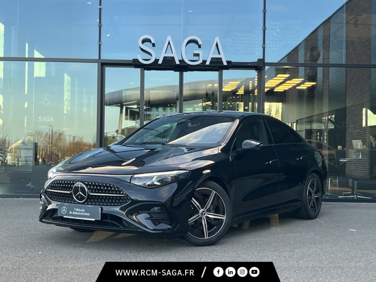 Photo du v&eacute;hicule 1 / 18