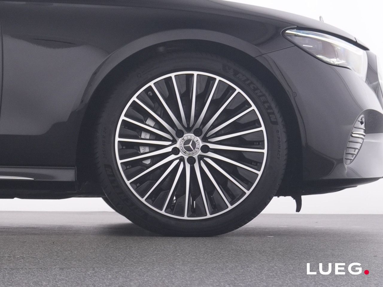 Mercedes-Benz E-Klasse – Bild 21