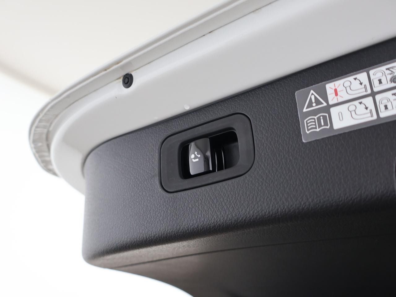 Mercedes-Benz C-Klasse – Bild 20