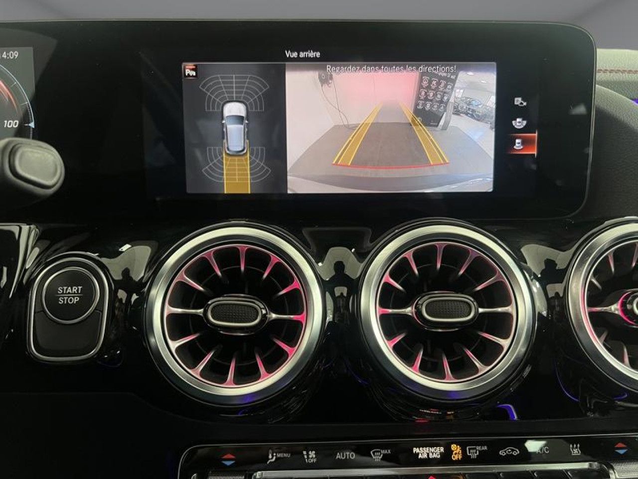 Photo du v&eacute;hicule 13 / 18