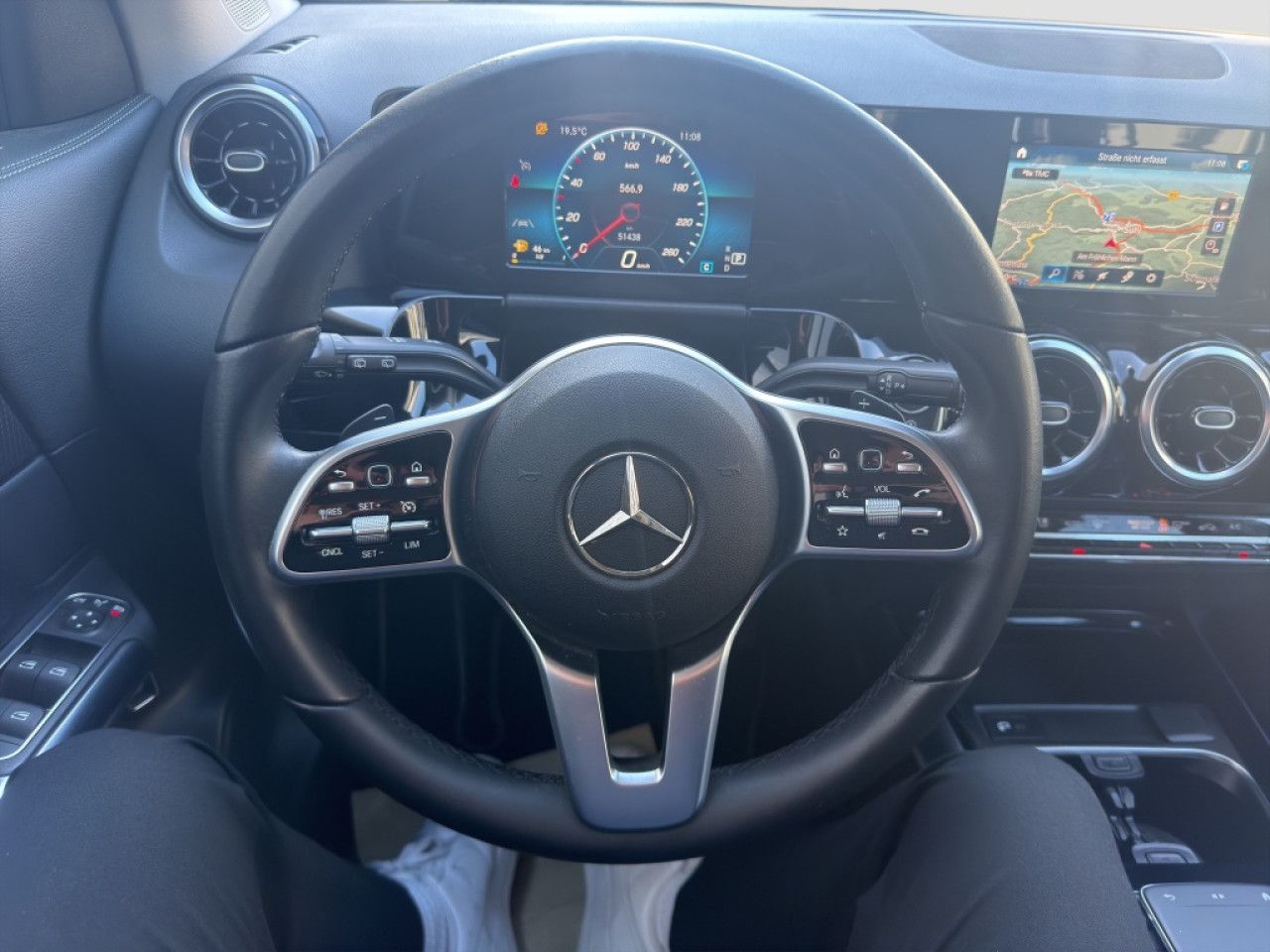 Fahrzeugbild 7 / 23
