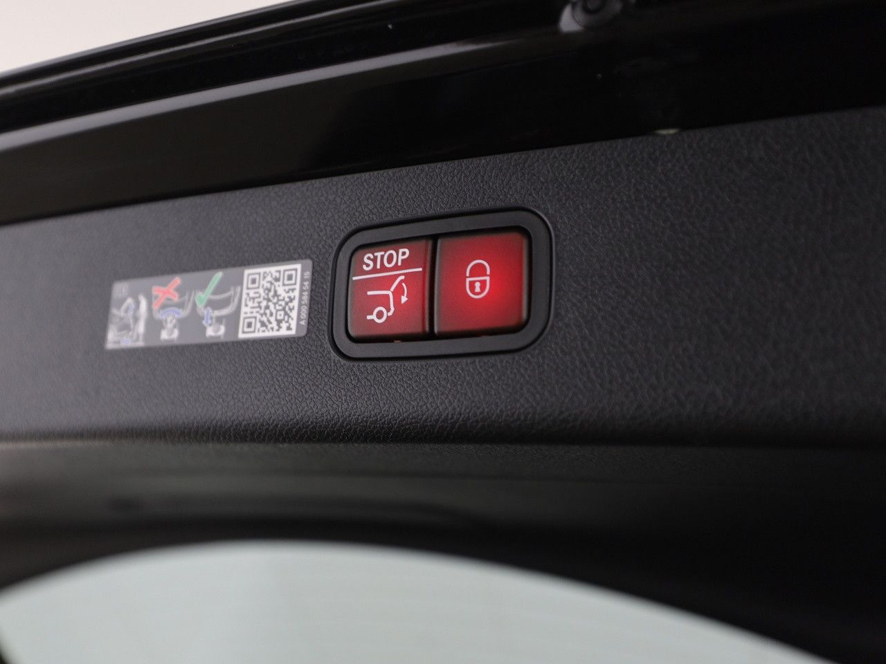 Mercedes-Benz E-Klasse – Bild 23