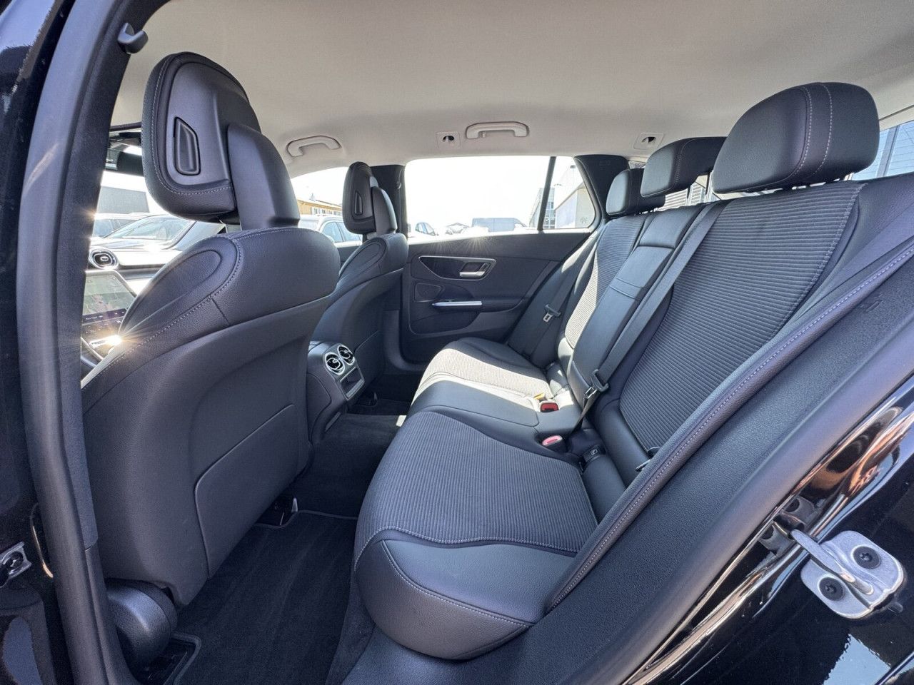 Mercedes-Benz C-Klasse – Bild 11