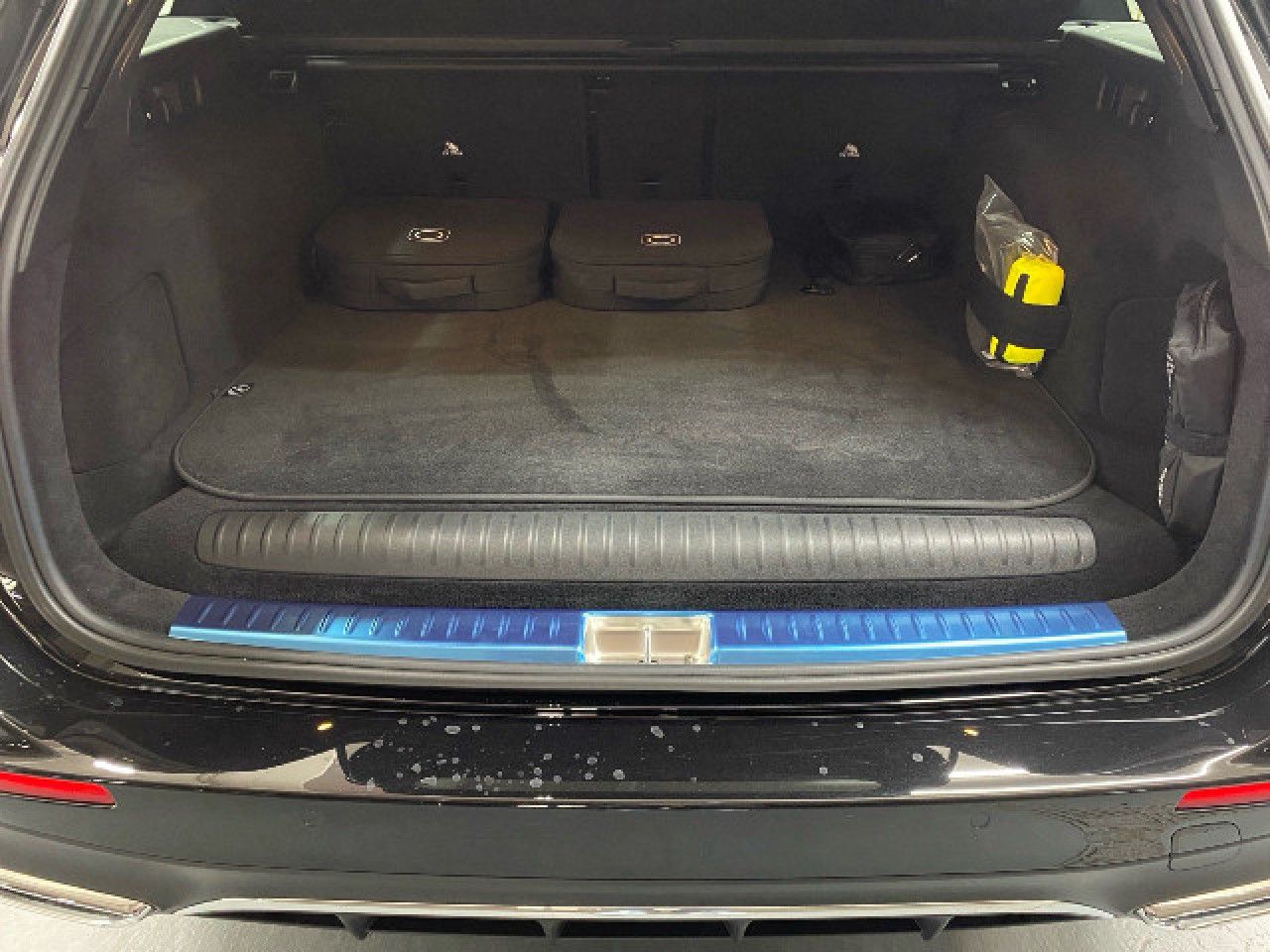 Mercedes-Benz E-Klasse – Bild 12