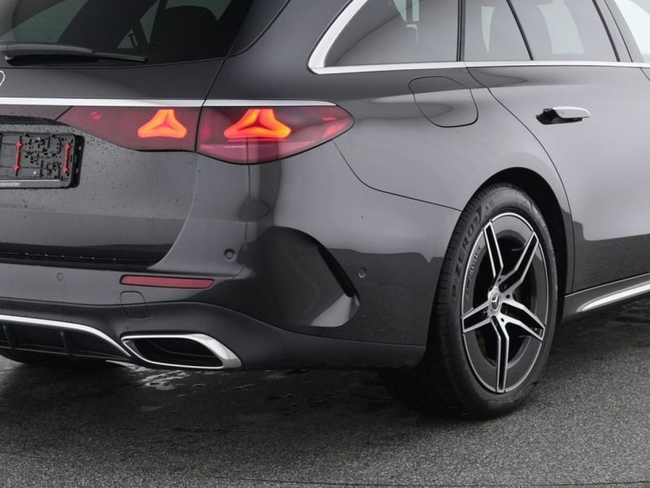 Mercedes-Benz E-Klasse – Bild 4