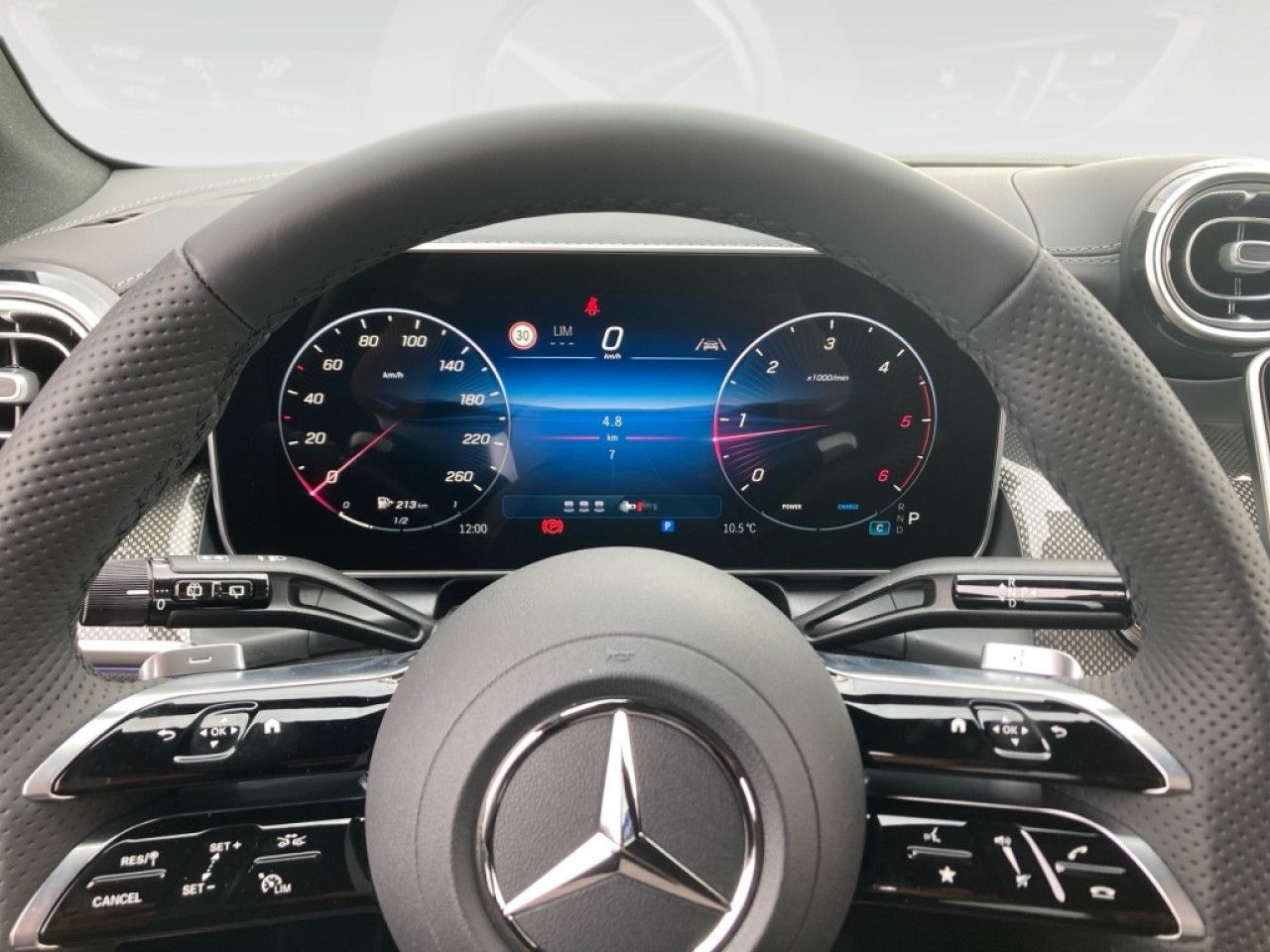 Mercedes-Benz GLC – Bild 11
