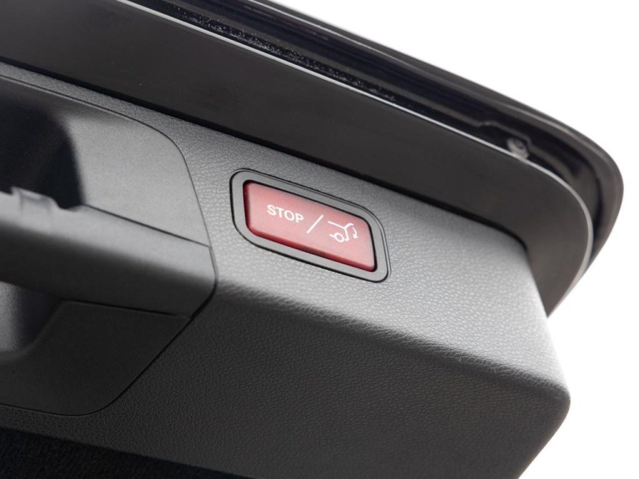 Mercedes-Benz E-Klasse – Bild 8