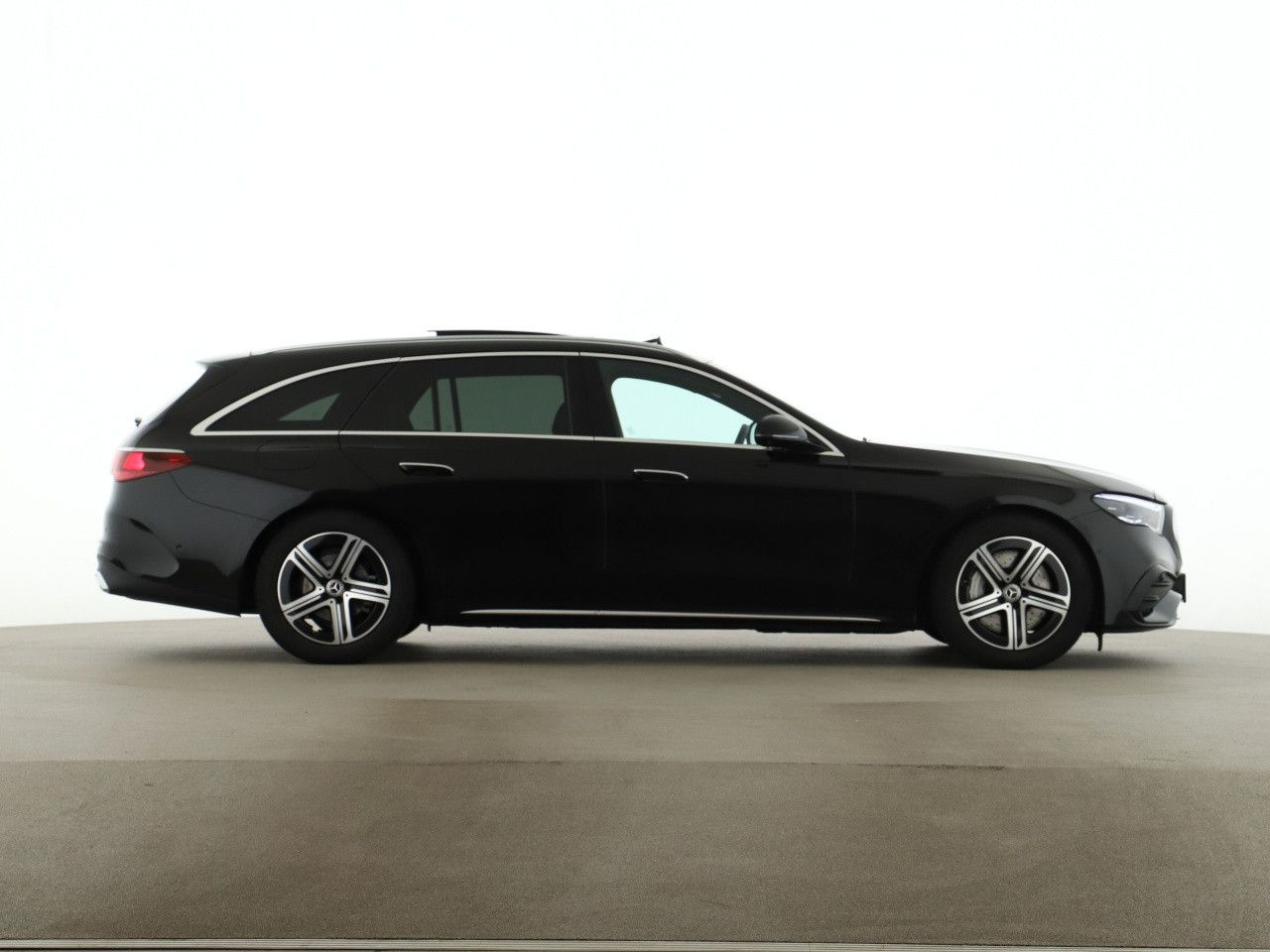 Mercedes-Benz E-Klasse – Bild 7