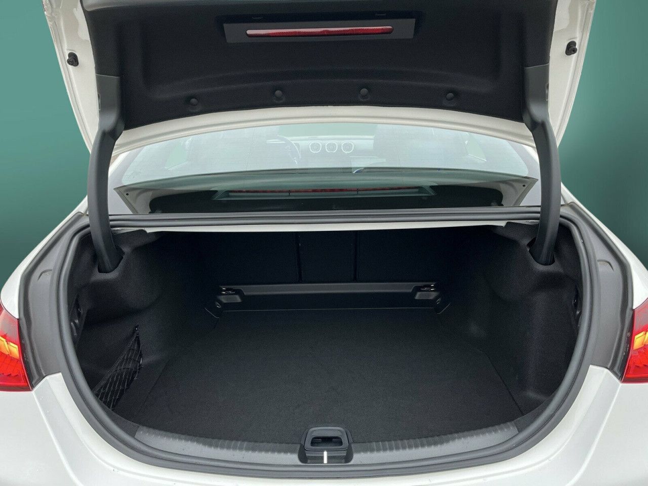 Mercedes-Benz C-Klasse – Bild 15