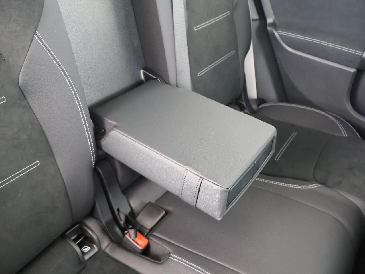 Mercedes-Benz GLB – Bild 18