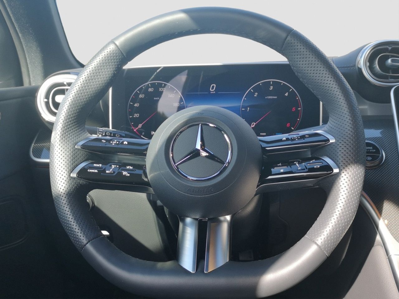 Mercedes-Benz GLC – Bild 10