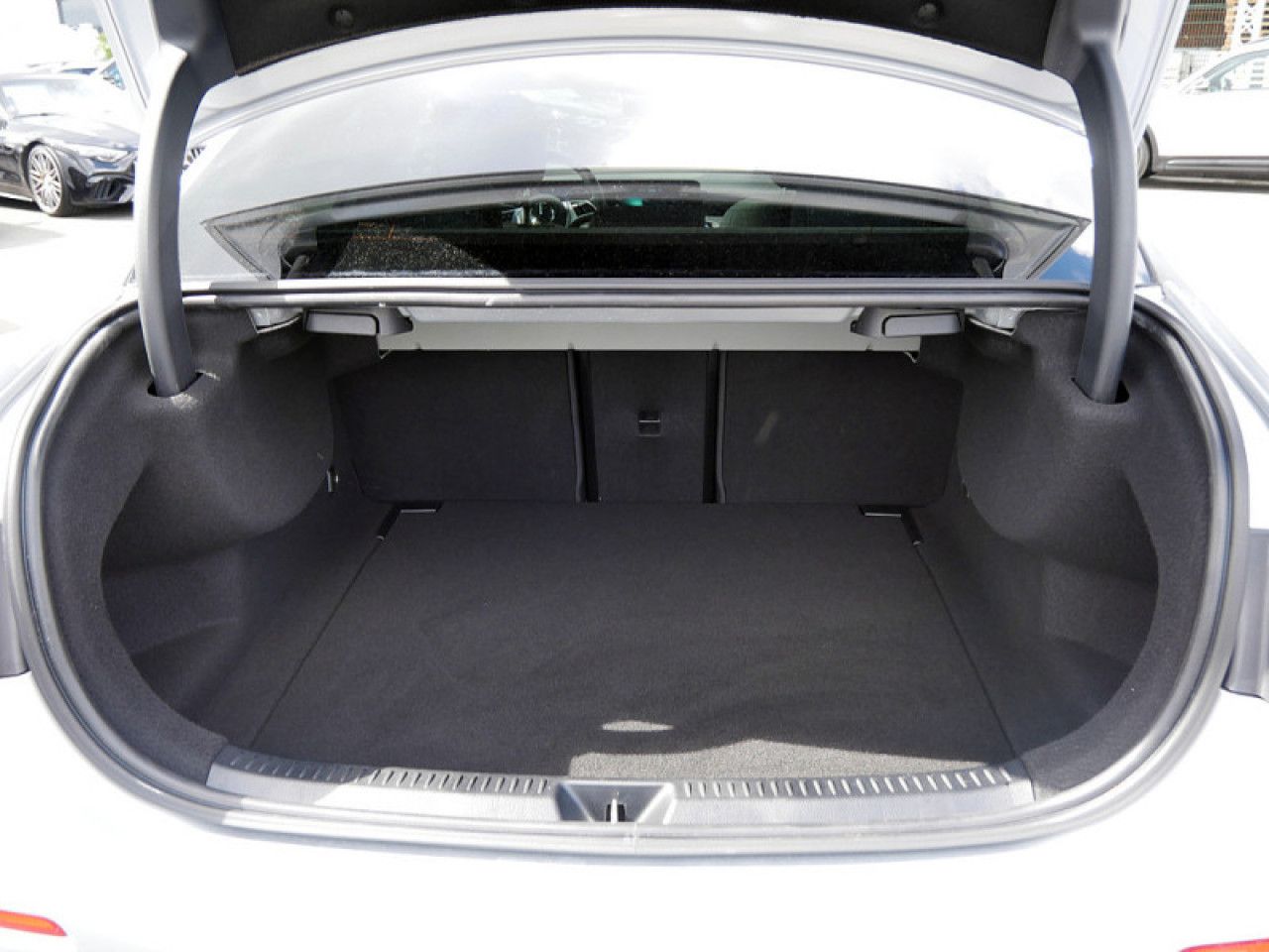 Mercedes-Benz A-Klasse – Bild 12