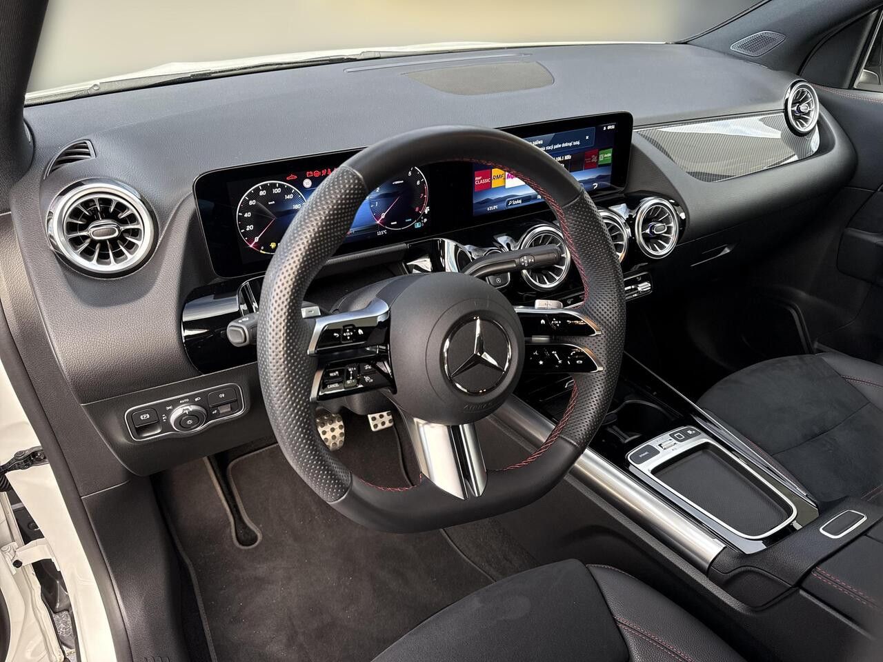 Zdjęcie pojazdu 18 / 20