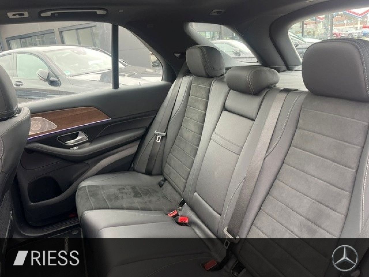 Mercedes-Benz GLE – Bild 11