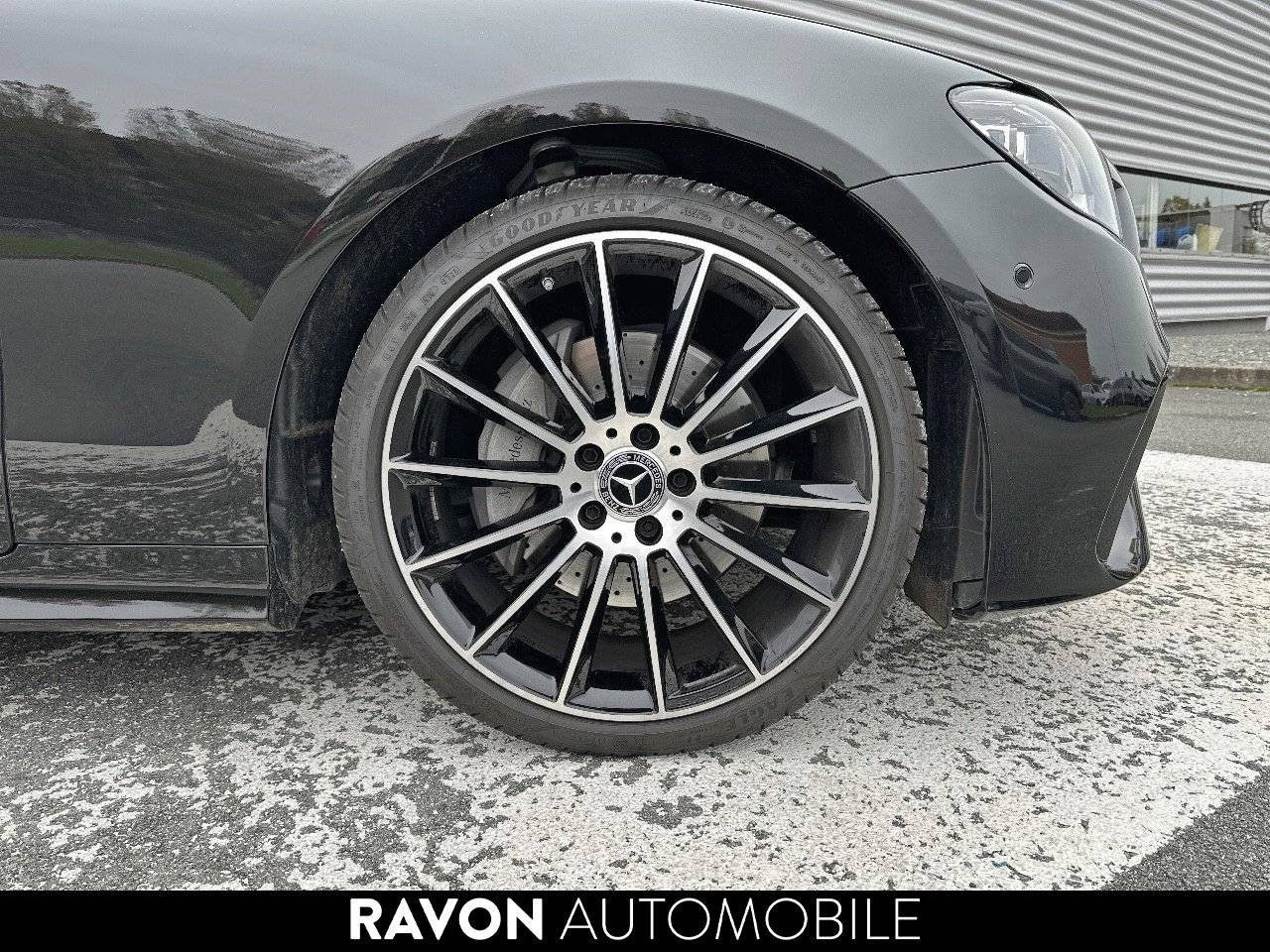 Photo du v&eacute;hicule 8 / 18