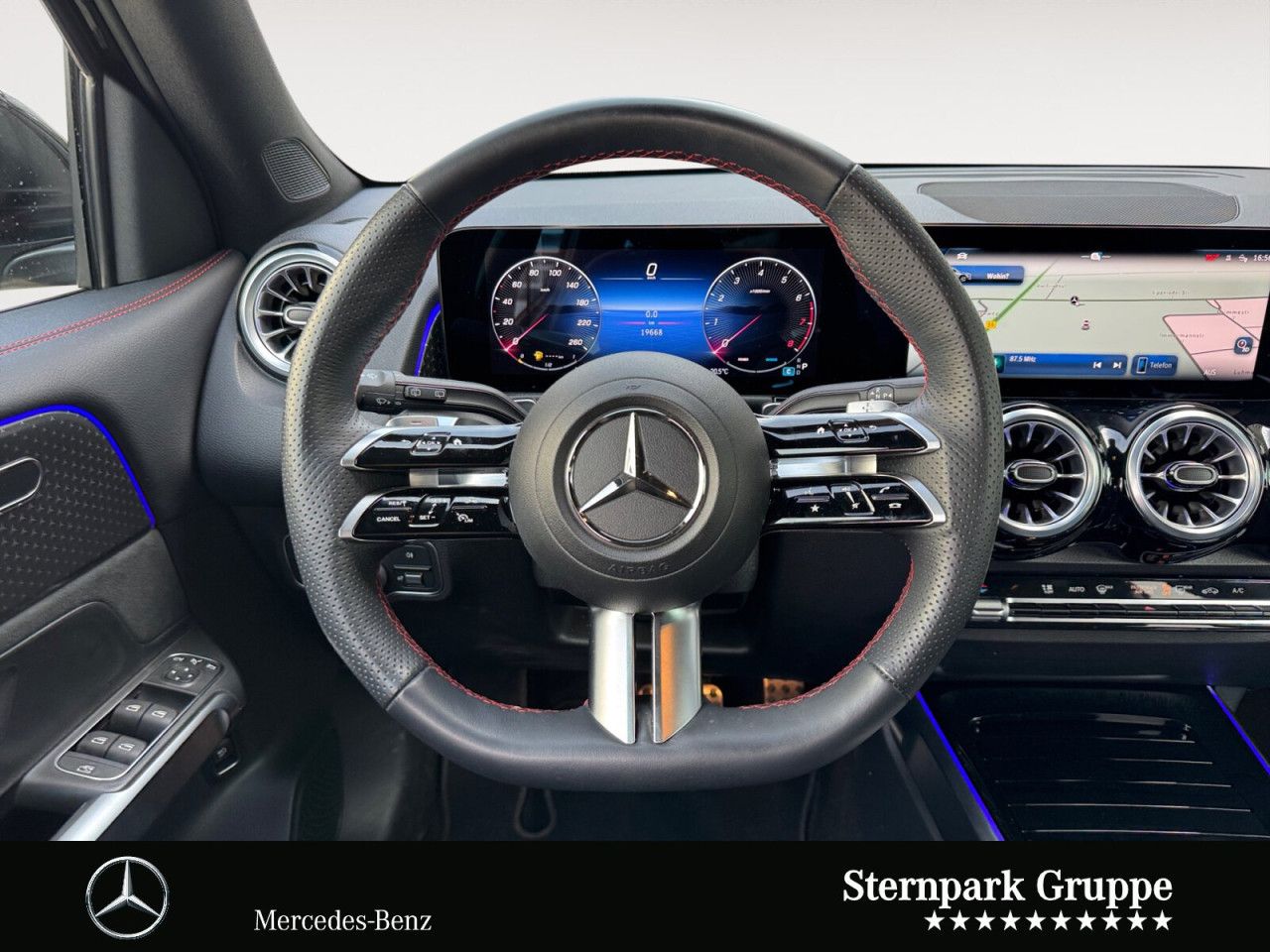 Mercedes-Benz GLB – Bild 12
