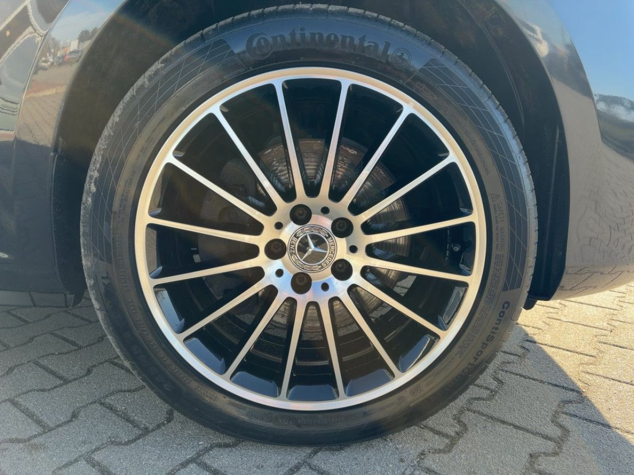 Fahrzeugbild 12 / 24