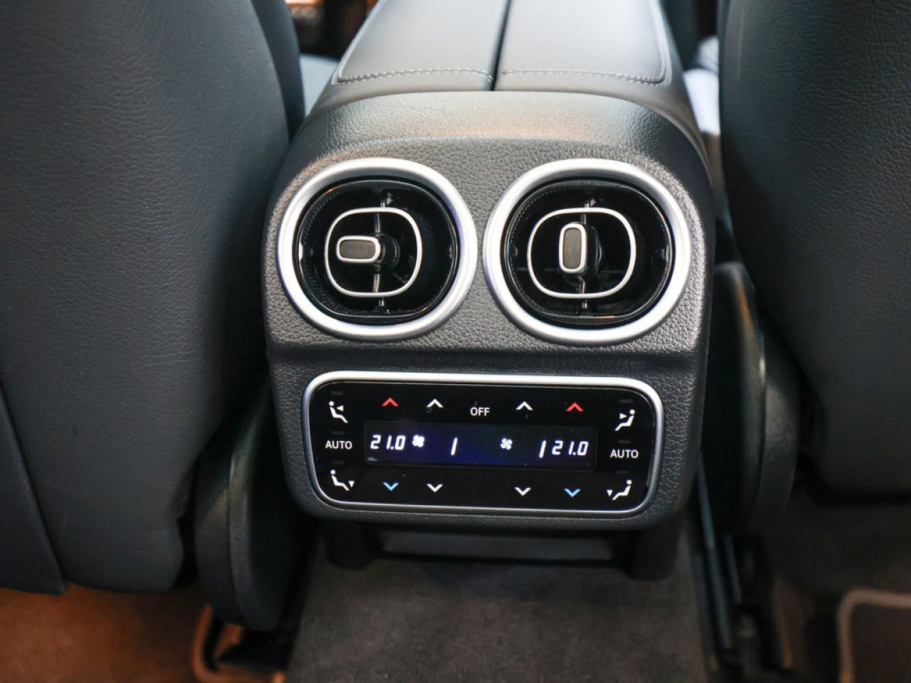 Mercedes-Benz C-Klasse – Bild 10