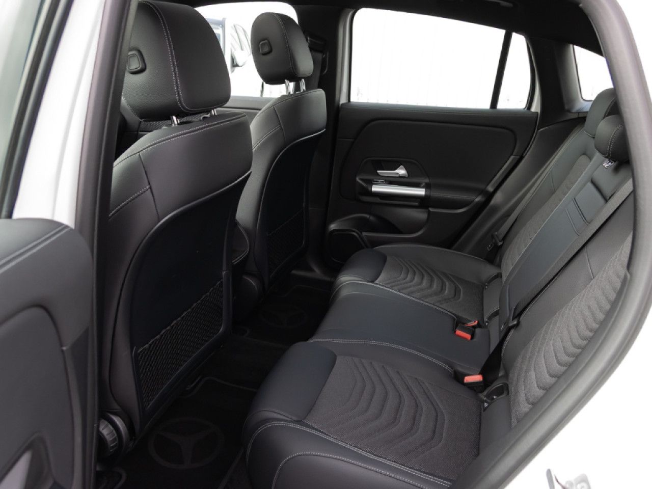 Fahrzeugbild 10 / 19