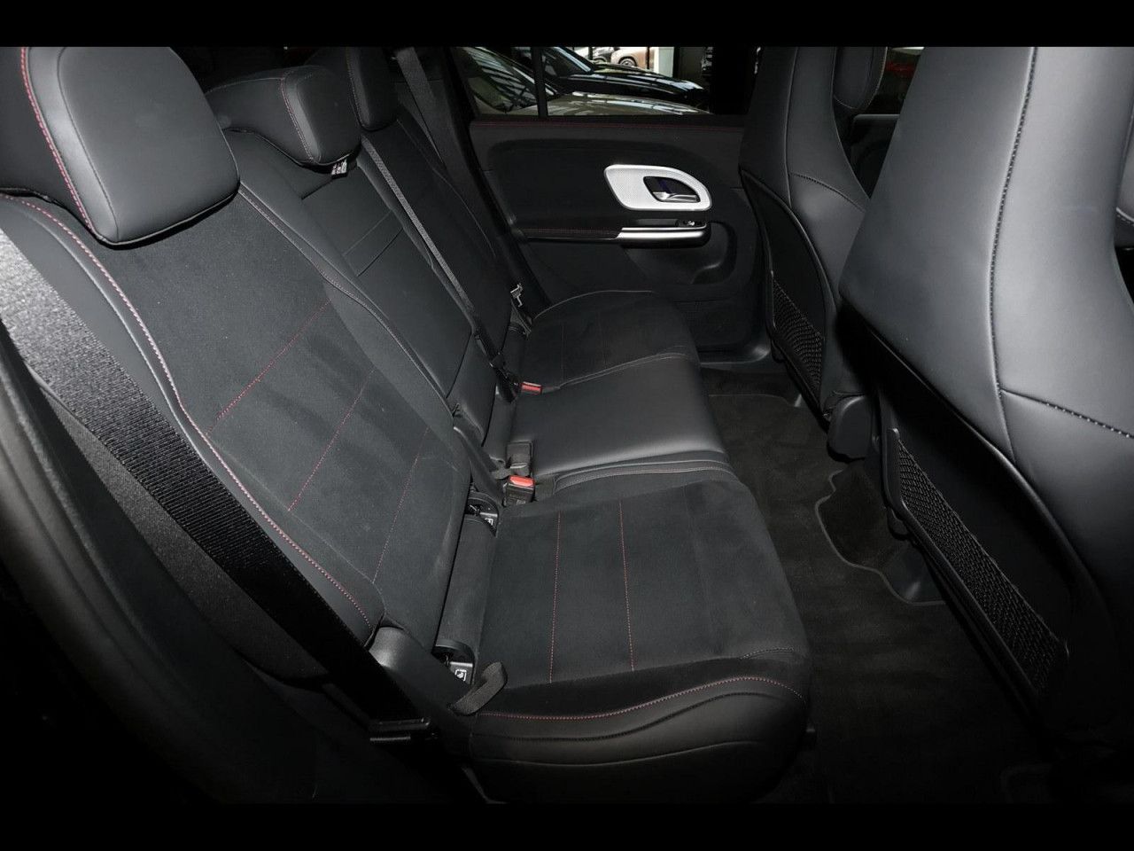 Mercedes-Benz GLB – Bild 6