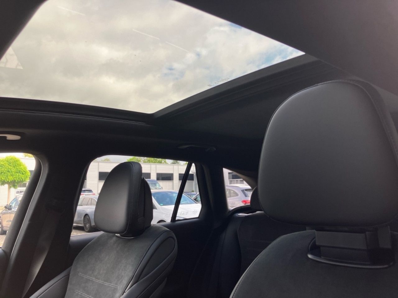 Mercedes-Benz GLC – Bild 18