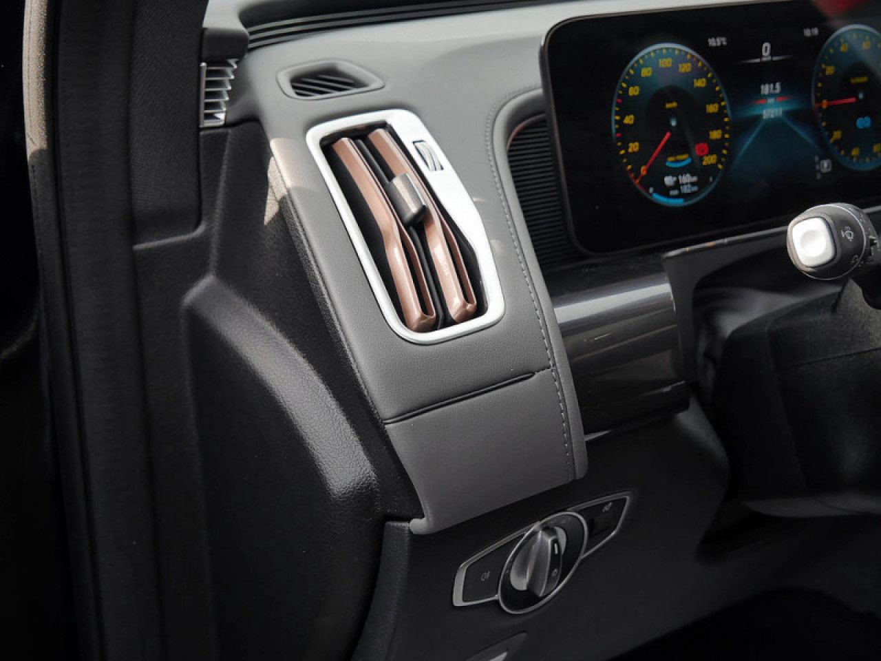 Fahrzeugbild 20 / 20