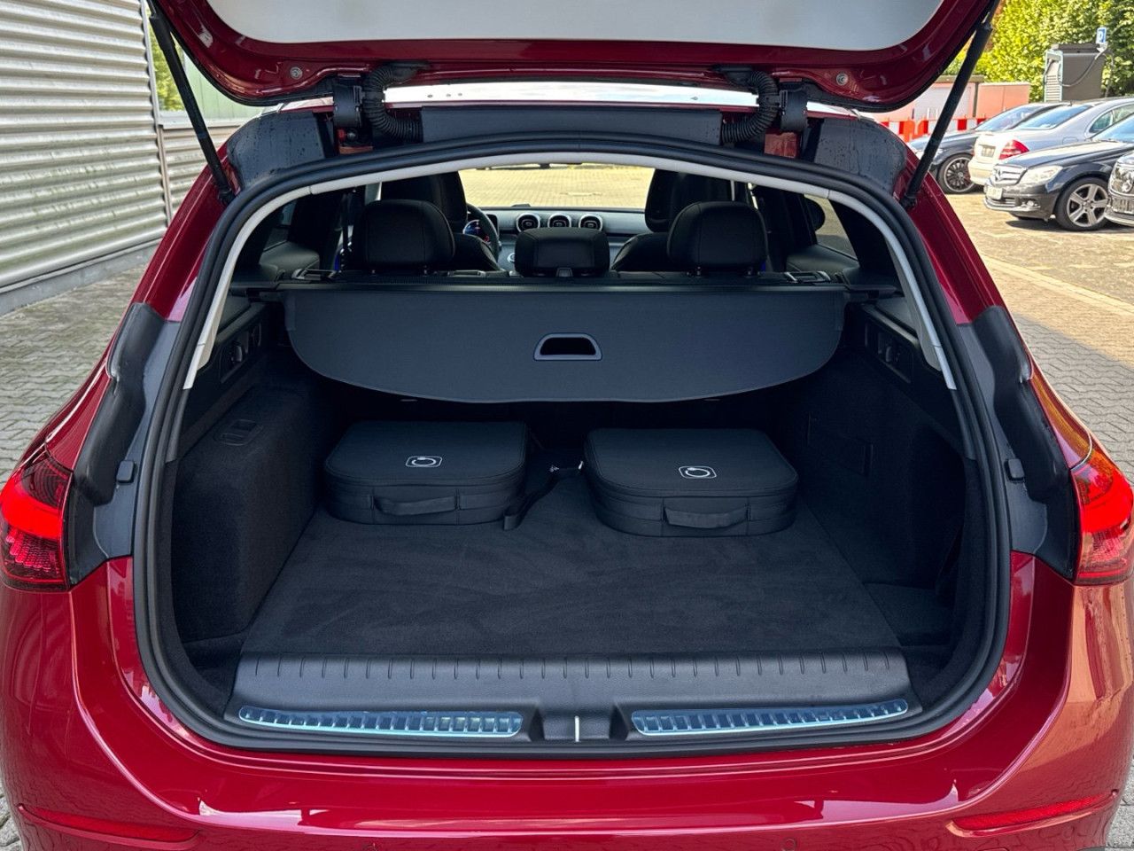 Mercedes-Benz C-Klasse – Bild 18