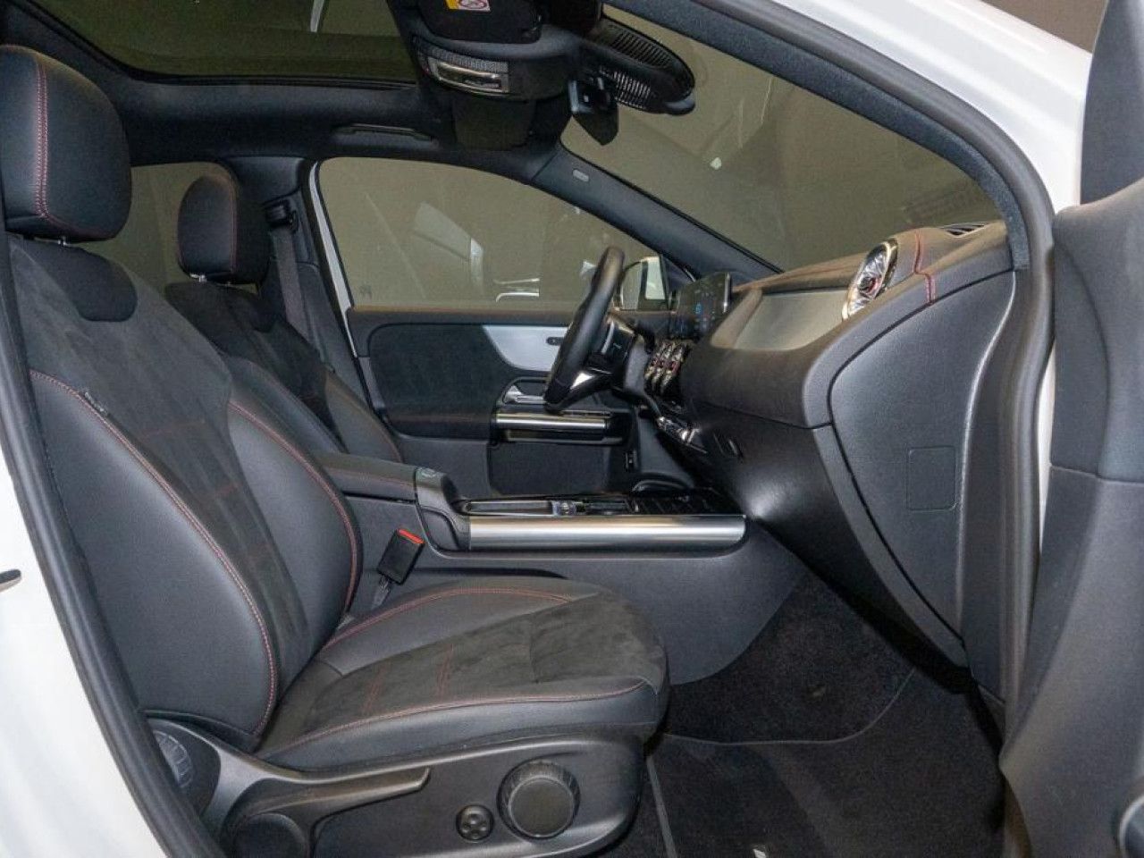 Mercedes-Benz EQA – Bild 8