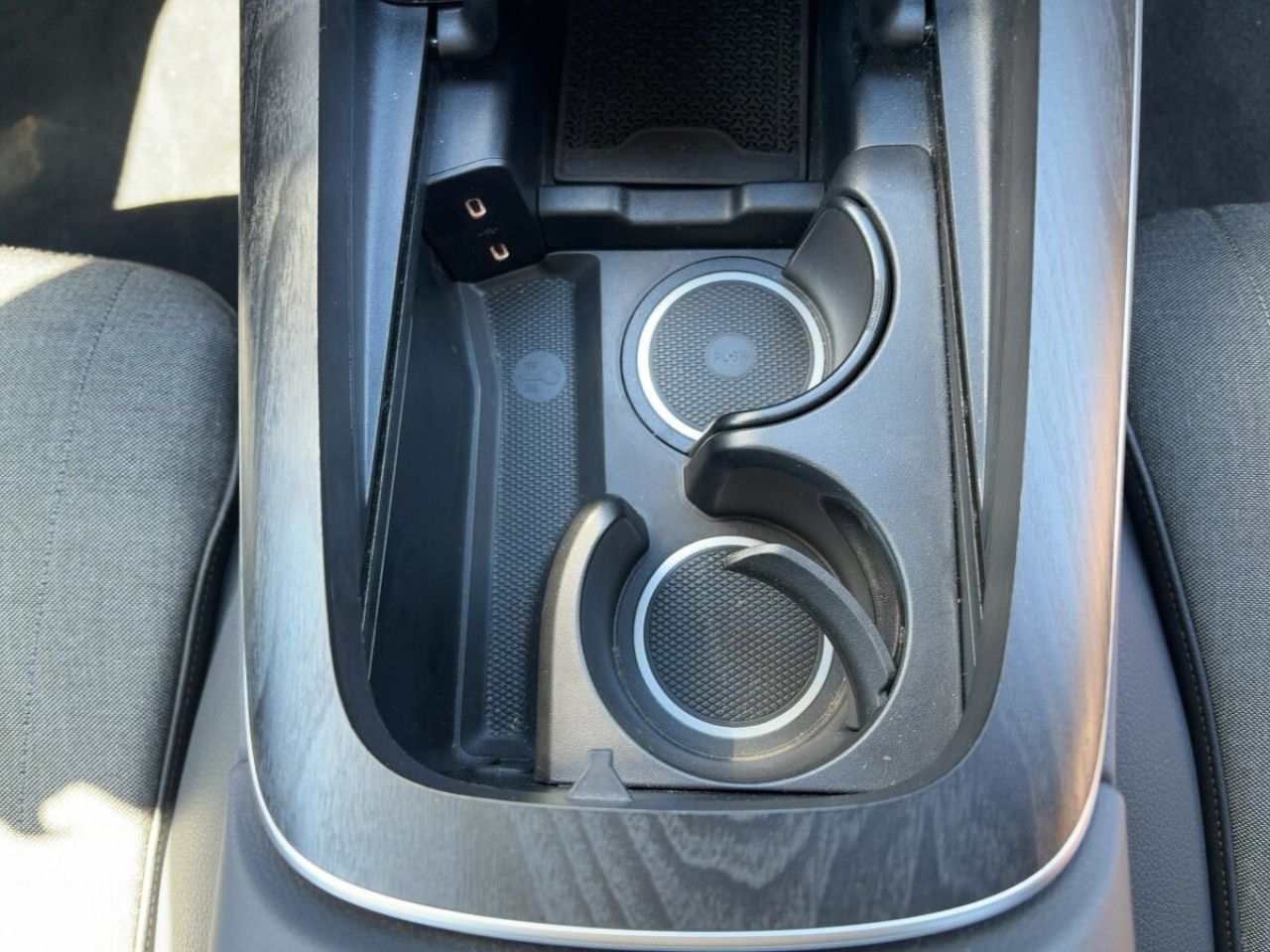 Mercedes-Benz E-Klasse – Bild 20