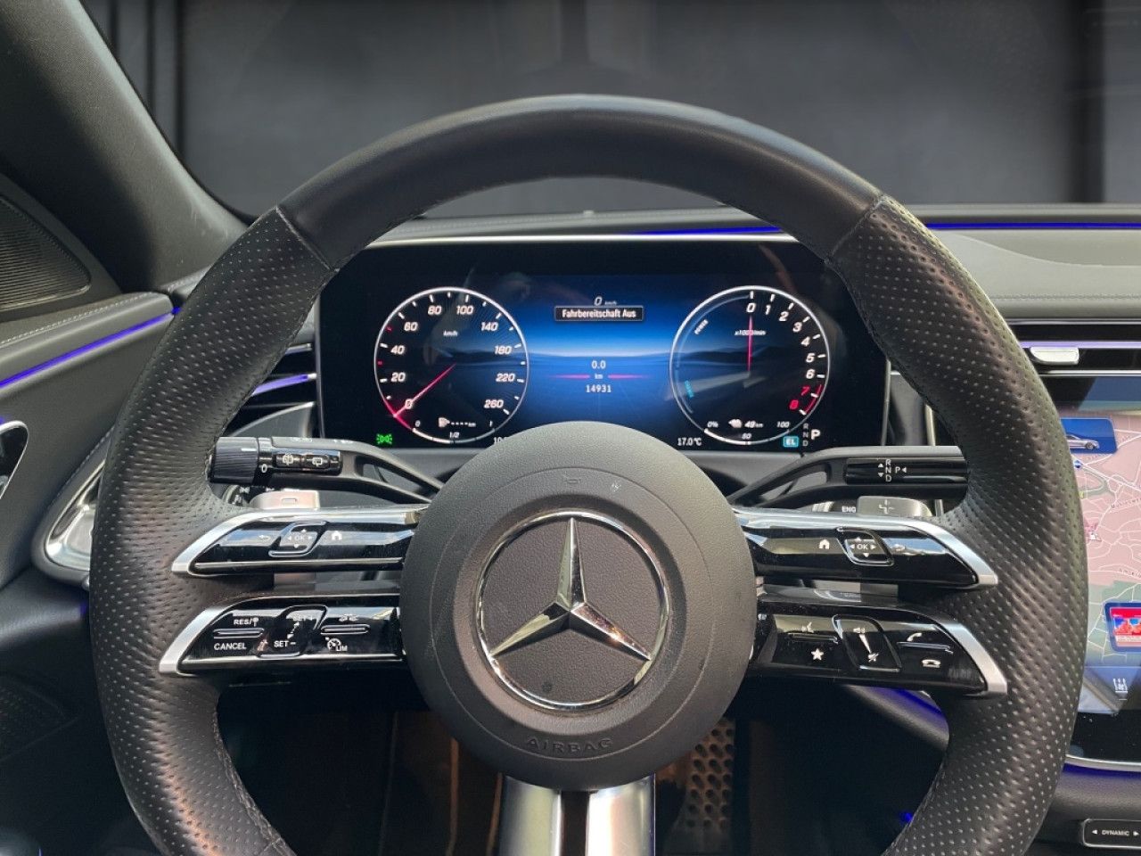 Mercedes-Benz E-Klasse – Bild 8