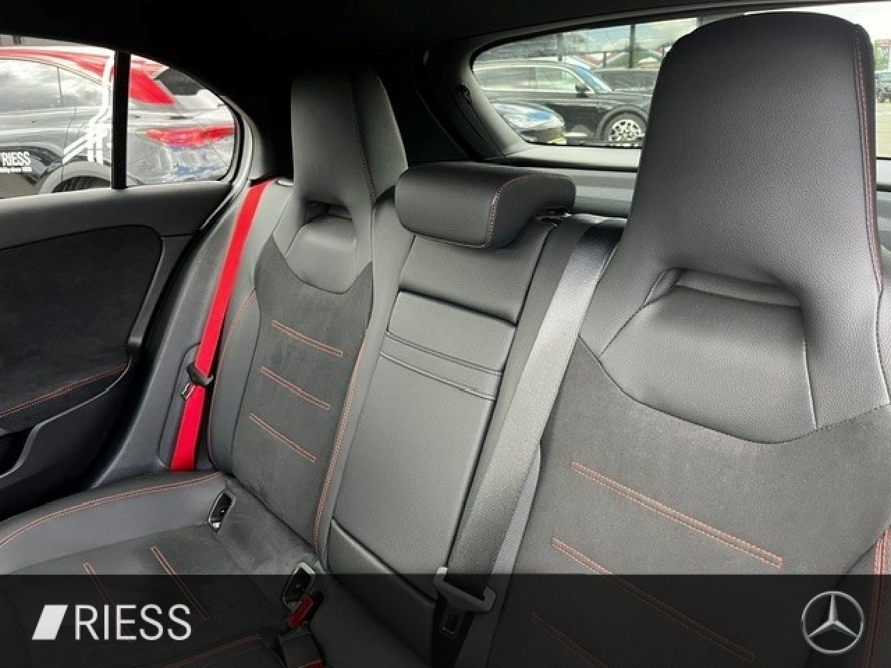 Mercedes-Benz A-Klasse – Bild 12