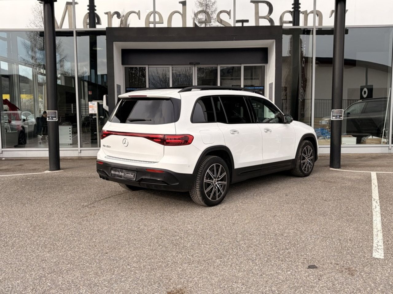 Photo du v&eacute;hicule 4 / 18