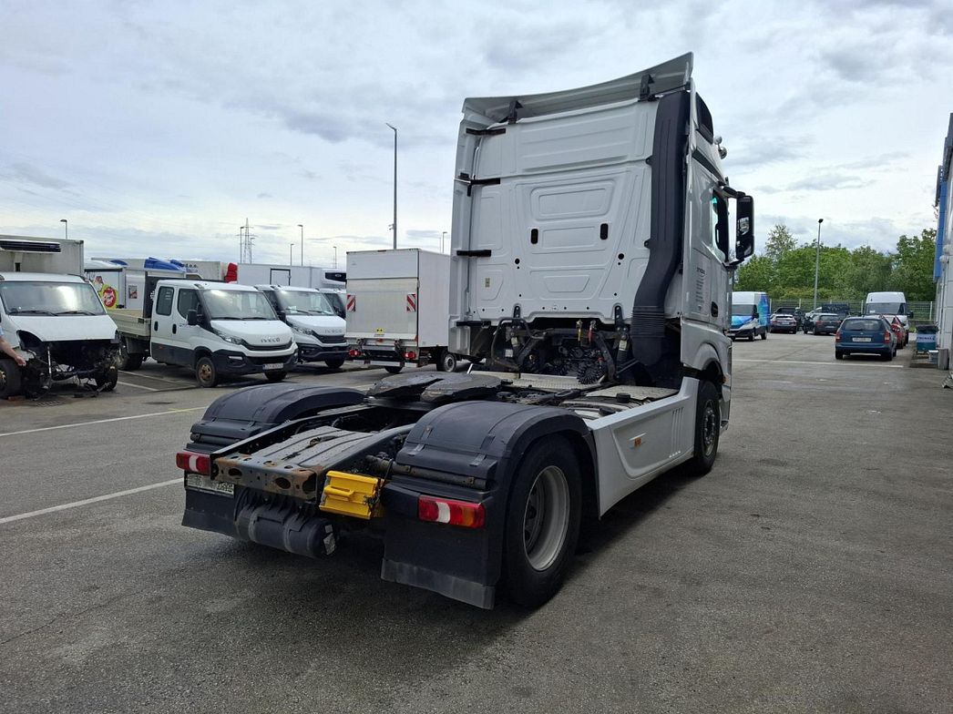Mercedes-Benz | ACTROS 1845