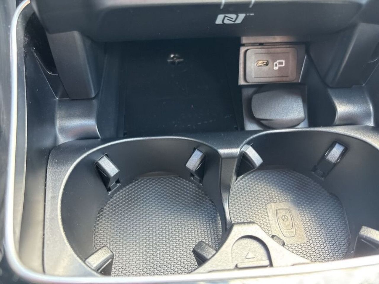 Mercedes-Benz E-Klasse – Bild 28