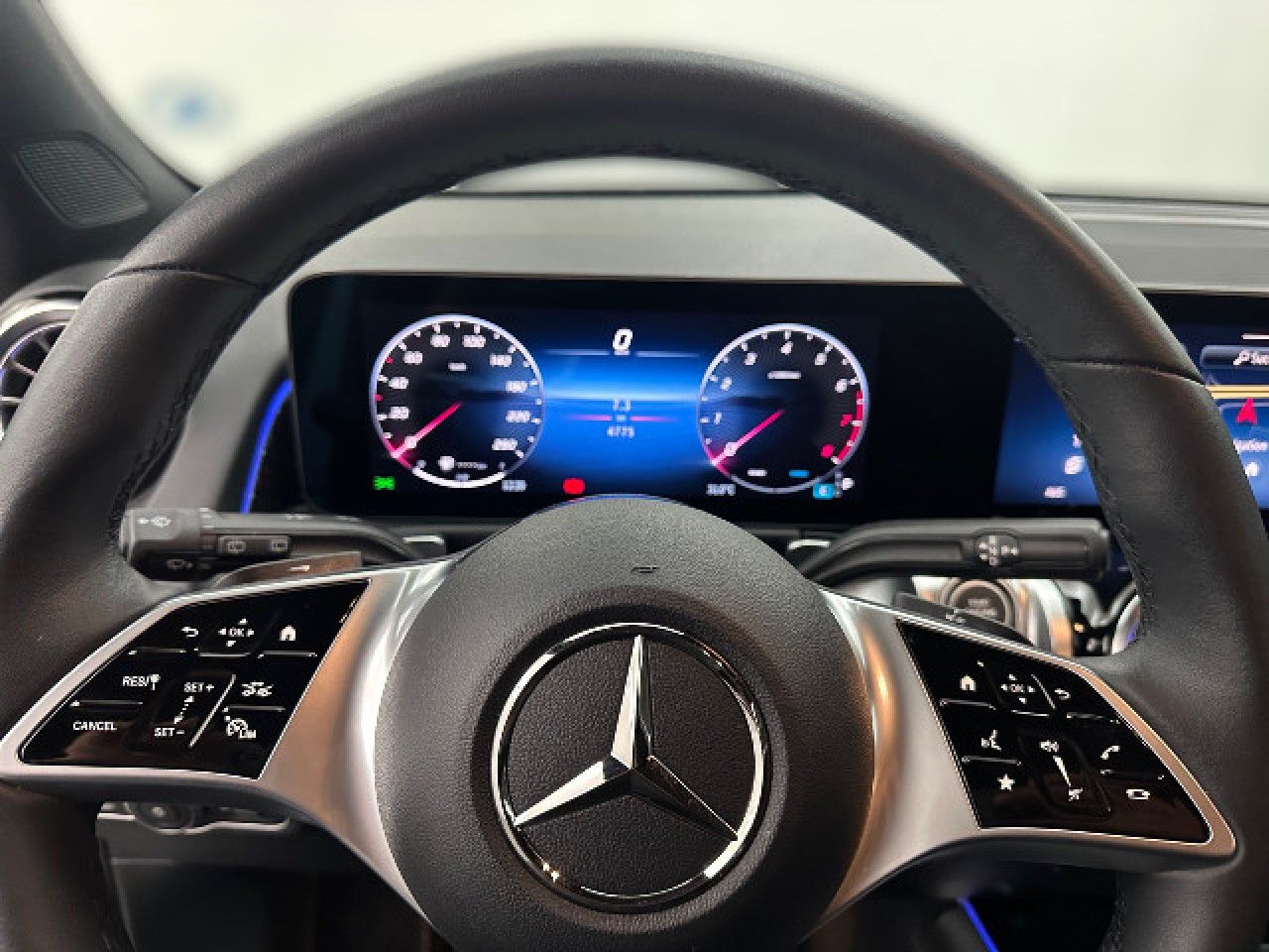 Mercedes-Benz GLB – Bild 8
