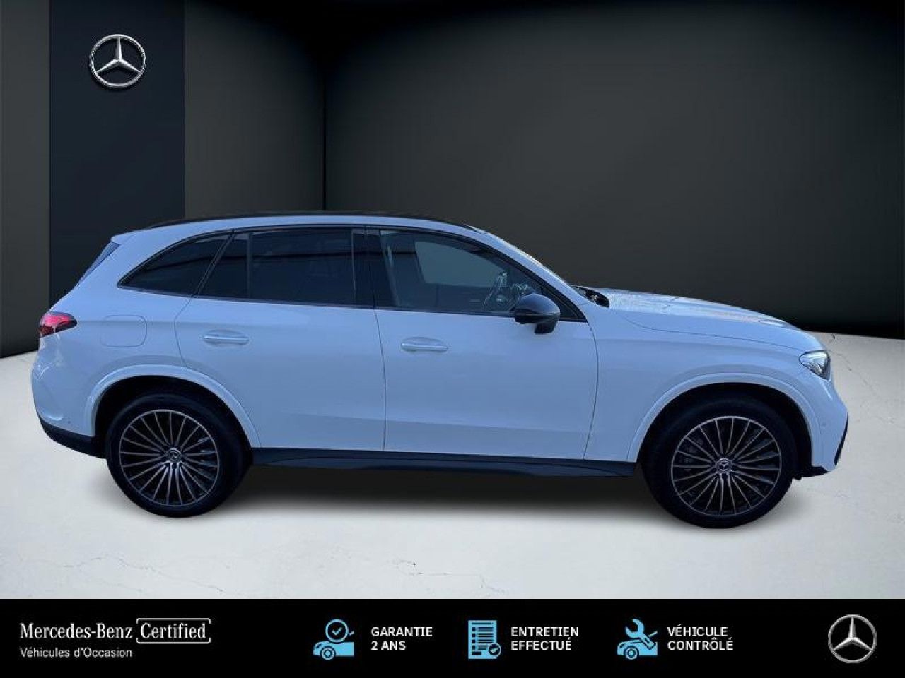 Photo du v&eacute;hicule 3 / 18