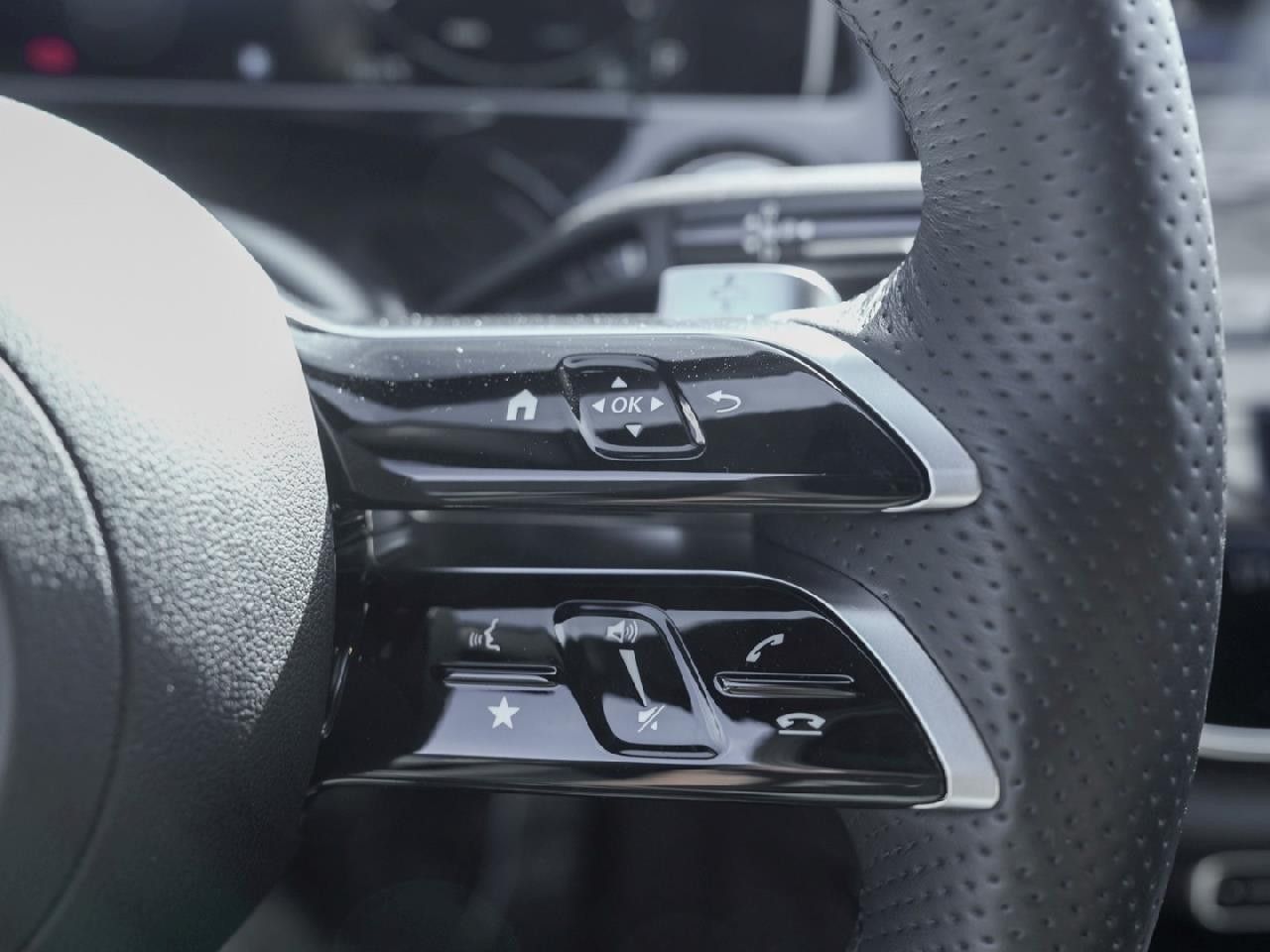 Mercedes-Benz E-Klasse – Bild 17