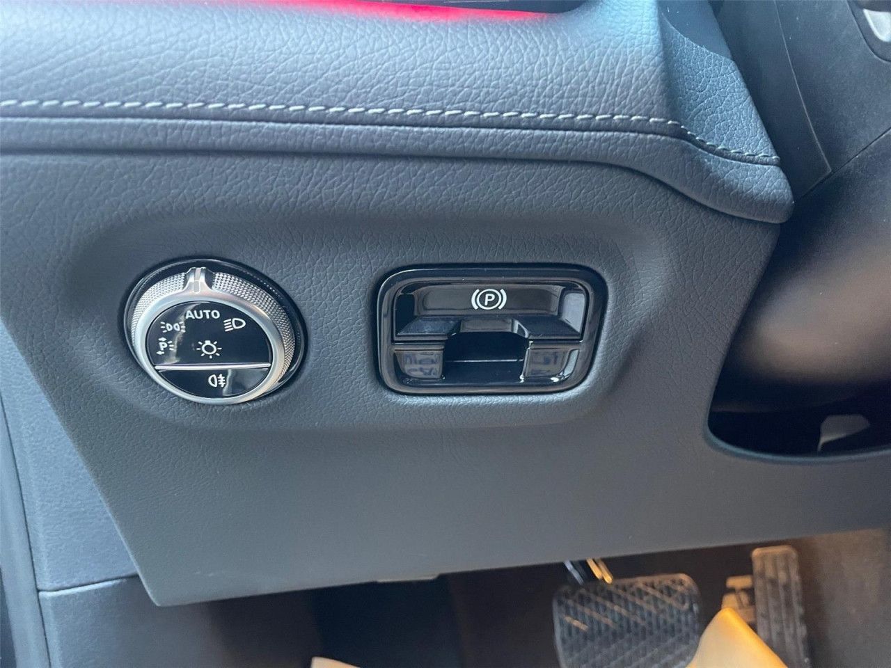 Fahrzeugbild 14 / 27