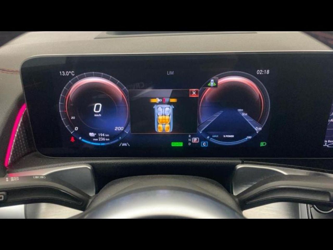 Photo du v&eacute;hicule 10 / 18