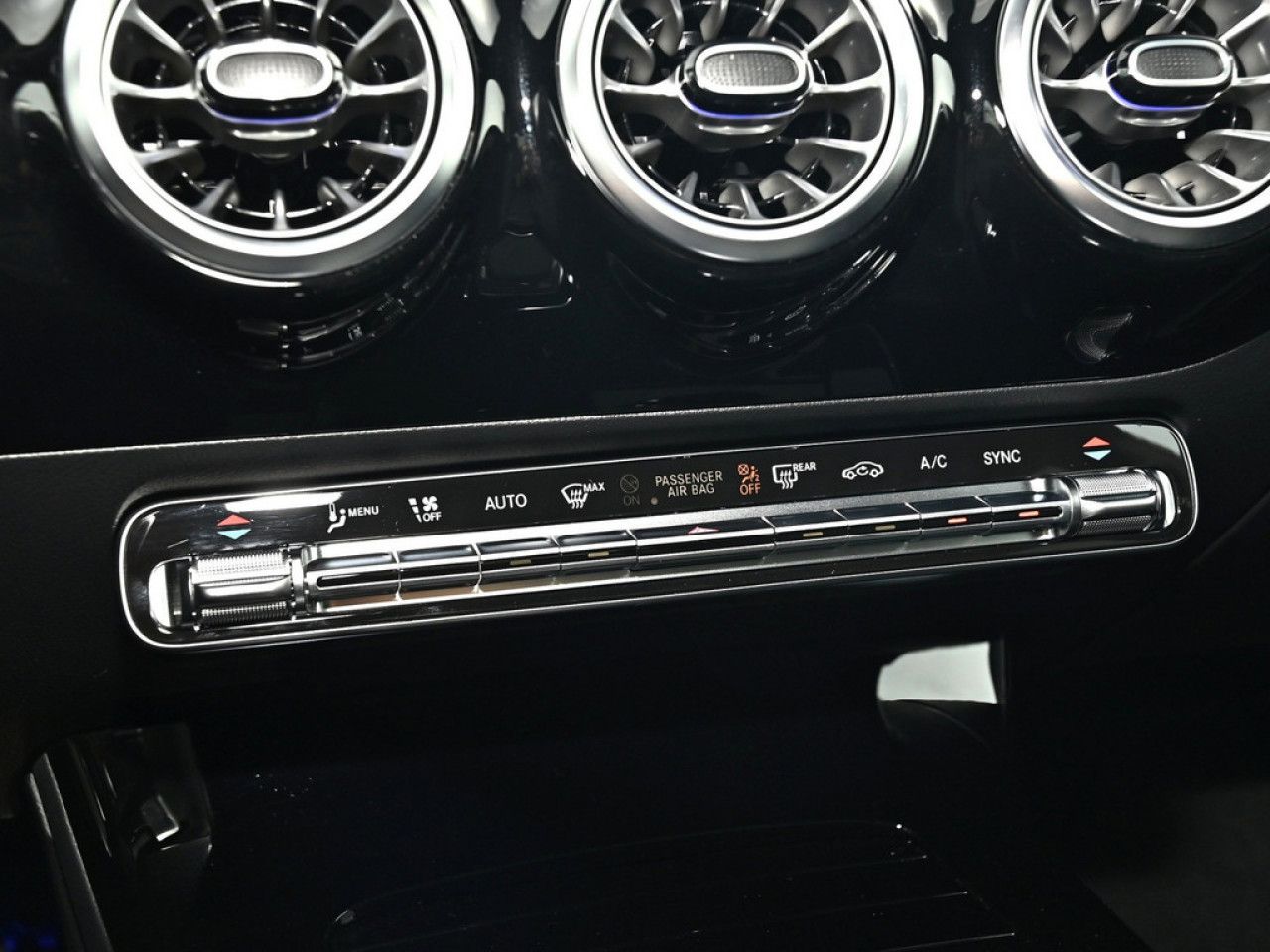 Mercedes-Benz CLA – Bild 12